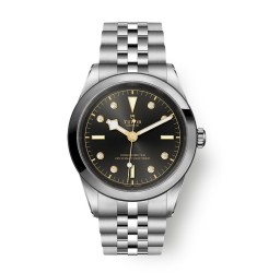 Replica Tudor Black Bay 79680 Black Dial Steel Bracelet Watch