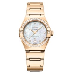 Omega 131.55.29.20.55.003 : Constellation Manhattan 29 Co-Axial Master Chronometer Moonshine Gold - Diamond / MOP Supernova Omega 131.55.29.20.55.003 : Constellation Manhattan 29 Co-Axial Master Chronometer Moonshine Gold - Diamond / MOP Supernova