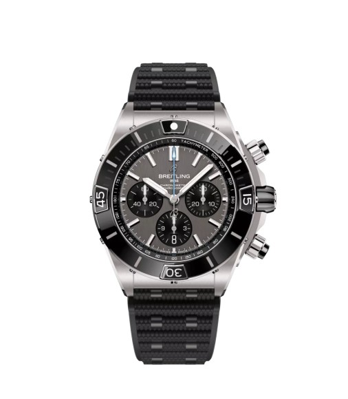 Breitling EB0136251M1S1 : Super Chronomat B01 44 Titanium / Grey / Rubber Rouleaux