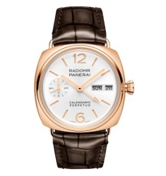 Panerai PAM01453 : Radiomir Perpetual Calendar GMT Goldtech