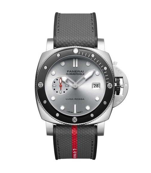 Panerai PAM01681 : Submersible QuarantaQuattro Luna Rossa 37th America's Cup
